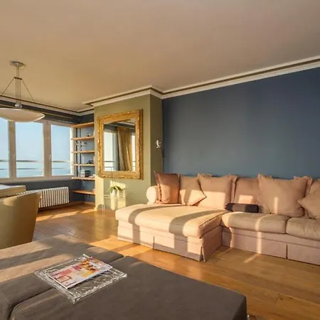 Apartment Les Dauphins 10a